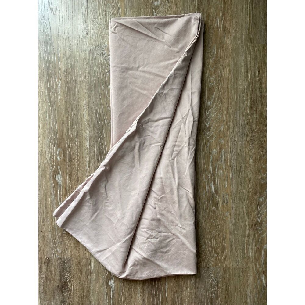 Fieldcrest Luxury 100% Egyptian Cotton Pink Blush Bed Pillow Cases